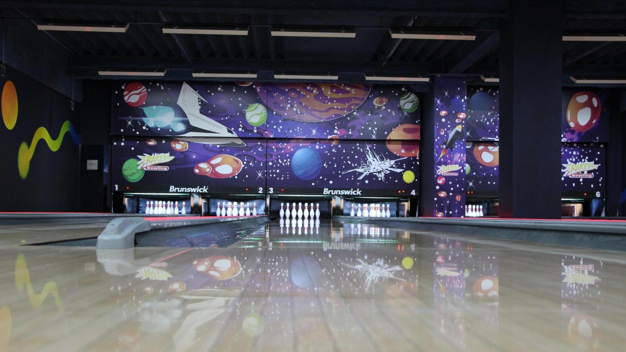Penzion Raketa Bowling Opava Buitenkant foto